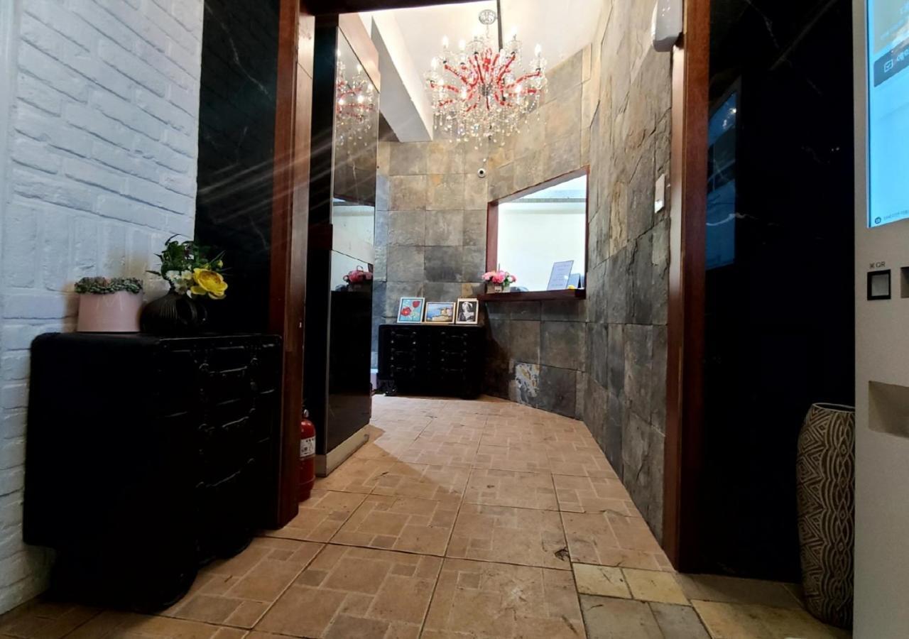 Woomigwan Hotel Seoul Exteriör bild